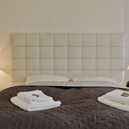 דירות מולהיים אן דר רור Penthouse Muelheim- Ruhr - Zentral - Edel - Luxus Pur מראה חיצוני תמונה